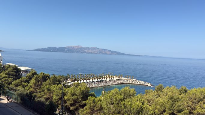 Blick von der Wohnstube aufs Meer Blick von der Wohnstube aufs Meer